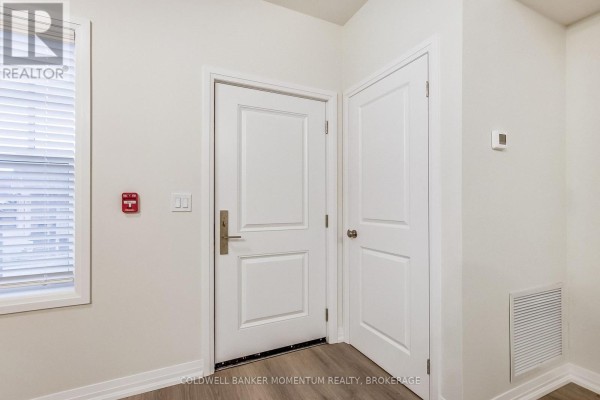 101 - 120 Garrison Village Drive, Niagara On The Lake, ON L0S1J0 Photo 5