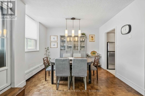 Primary Bedroom - 101 - 151 La Rose Avenue E, Toronto, ON M9P1B3 Photo 5