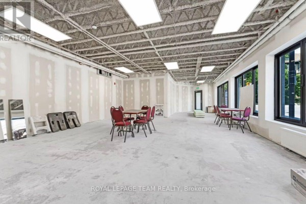 101 - 168 Charlotte Street, Ottawa, ON, photo 2