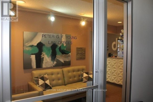 101 - 244 Camelot Street, Thunder Bay, ON P7A4B1 Photo 4