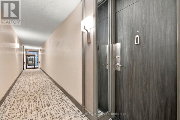 Primary Bedroom - 101 - 260 Scarlett Road, Toronto, ON M6N4X6 Photo 4