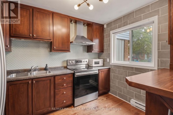 101 - 3045 Olympic Way, Ottawa, ON K1T1Y5 Photo 4
