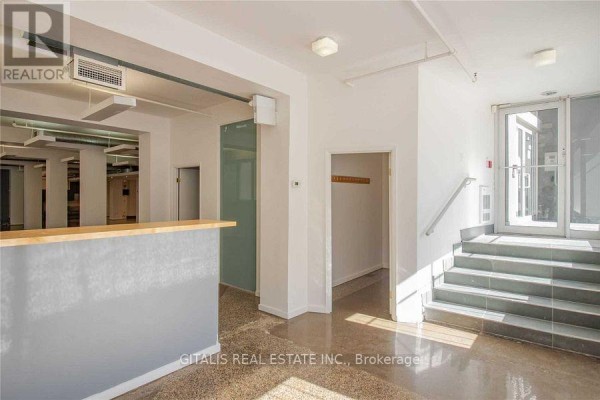 101 - 460 Richmond Street W, Toronto, ON, photo 3