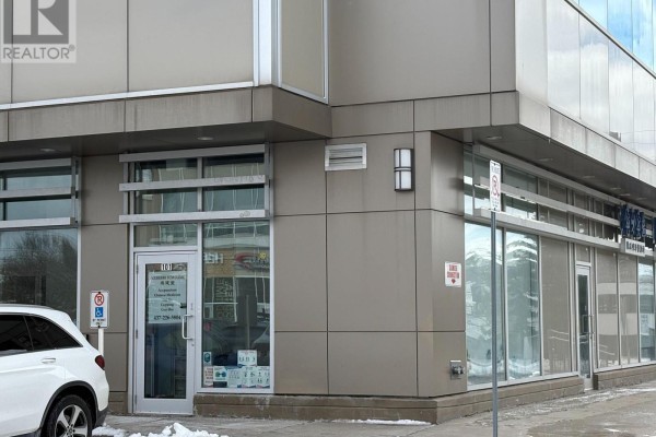 Treatment room with sink, storage, and medical supplies - 101 - 7130 Warden Avenue, Markham