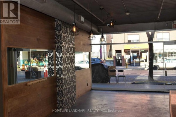101 - 747 Queen Street E, Toronto, ON M4M1H3 Photo 5