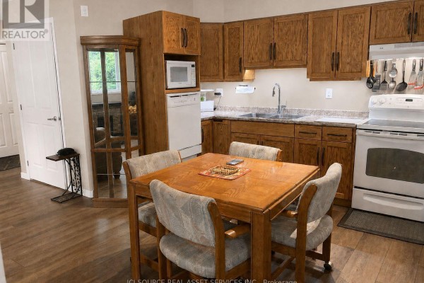 Kitchen - 101 - 850 Alpha Street, Owen Sound, ON N4K5W8 Photo 5