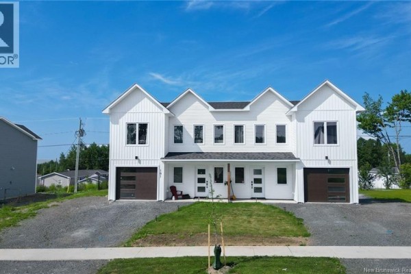 101 & 105 Glennorth Street, Fredericton, NB E3G0A6 Photo 2