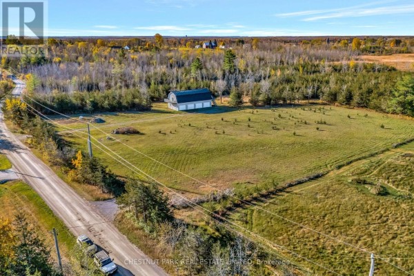 101 & 111 Foster Road, Prince Edward County, ON K0K1W0 Photo 4