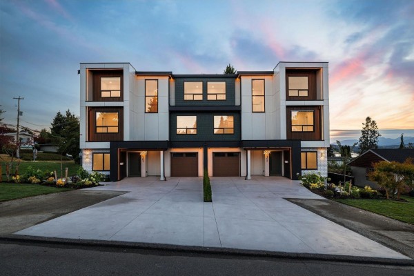 101 11313 137 Street, Surrey