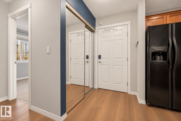 Dining room - #101 12110 106 Av Nw, Edmonton, AB T5N4R9 Photo 2