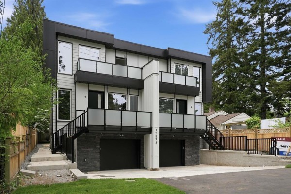 101 12873 Marine Drive, Surrey, BC V4A1C8 Photo 3
