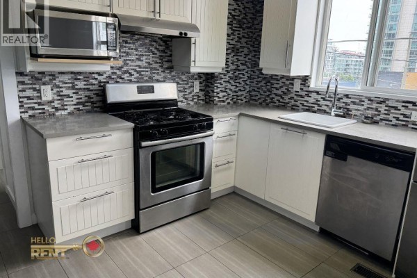 101 130 Lonsdale Avenue, North Vancouver, BC V7M2E8 Photo 5