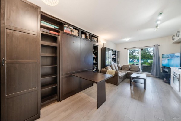 101 13678 Grosvenor Road, Surrey, BC, photo 3