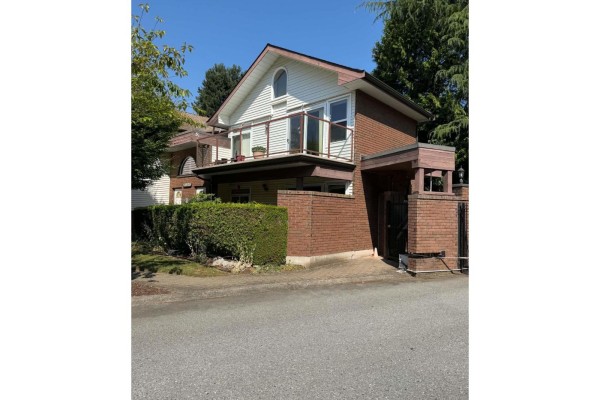 101 13858 102 Avenue, Surrey, BC, photo 2
