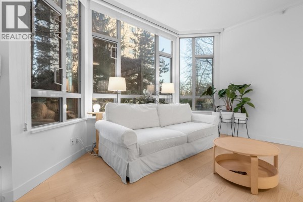 101 160 W Keith Road, North Vancouver, BC V7M3M2 Photo 4