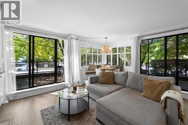 101 1702 Chesterfield Avenue, North Vancouver, BC V7M2P1 Photo 3
