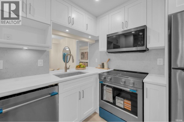 101 1924 Comox Street, Vancouver, BC V6G1R4 Photo 5