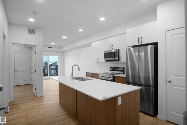 #101 3715 141 St Sw, Edmonton, AB T6W5M9 Photo 5
