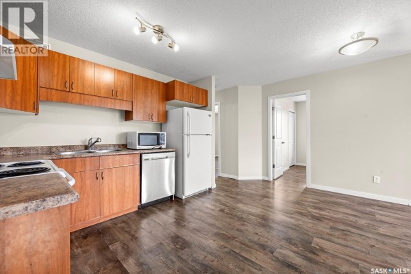 Bedroom - 101 5051 James Hill Road, Regina, SK S4W0B9 Photo 3
