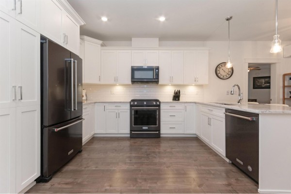 Primary Bedroom - 101 5380 Tyee Lane, Garrison Crossing, Chilliwack, BC V2R6B6 Photo 5