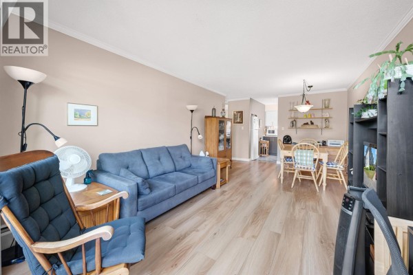 101 611 Blackford Street, New Westminster, BC V3M1R7 Photo 5