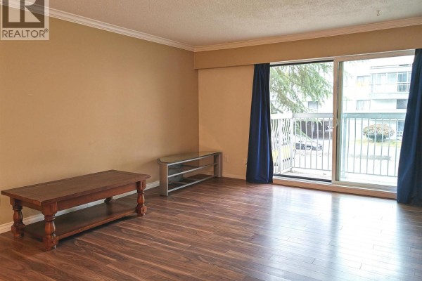 101 6420 Buswell Street, Richmond, BC V6Y2E9 Photo 2