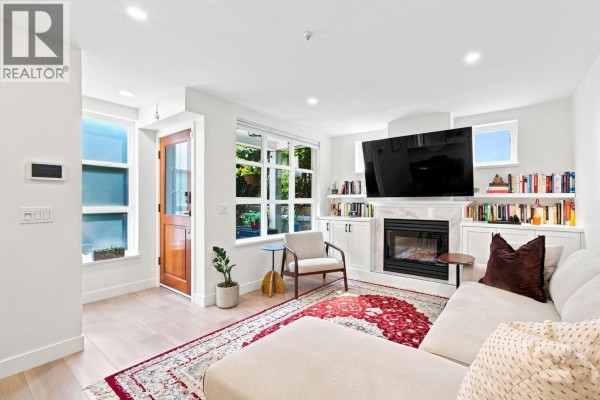 101 657 W 7th Avenue, Vancouver, BC V5Z1B6 Photo 2