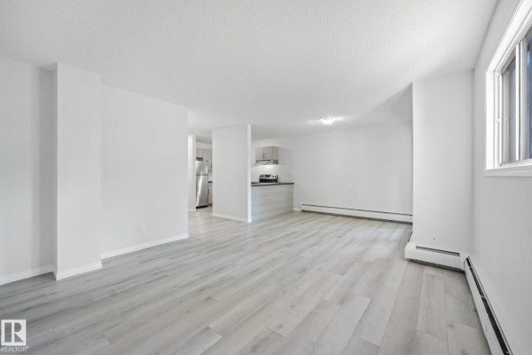 Laundry room - #101 7915 112 Av Nw, Edmonton, AB T5B0E7 Photo 5