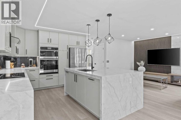 Dining room - 101 Bridlewood Street, Calgary, AB T2Y3R7 Photo 2