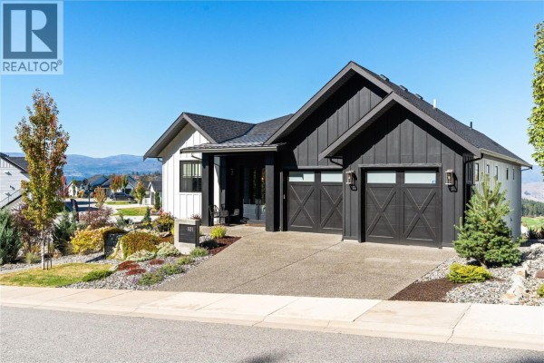 Kitchen - 101 Diamond Way, Vernon, BC V1H0A2 Photo 2