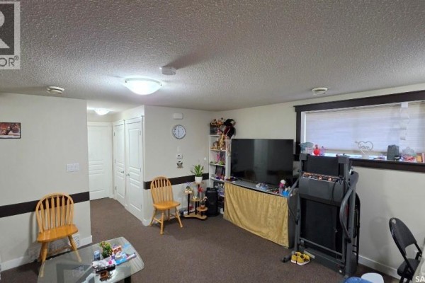 Kitchen - 101 Halifax Street, Regina, SK S4R1S6 Photo 3