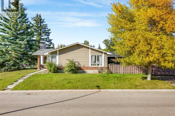 Dining room - 101 Hodson Way, Okotoks, AB T0L1T1 Photo 2