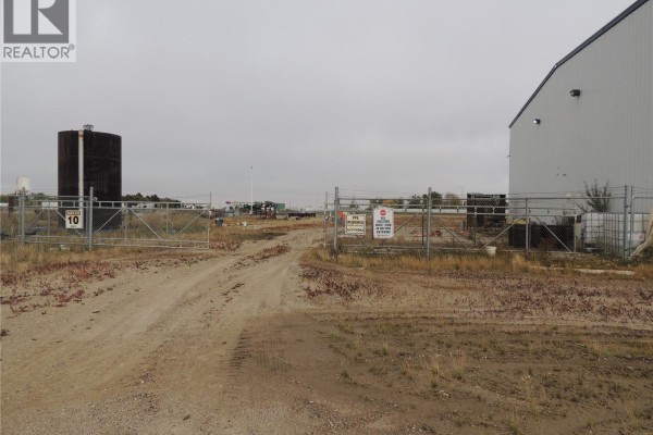 101 Jahn Street, Estevan Rm No  5, SK, photo 2