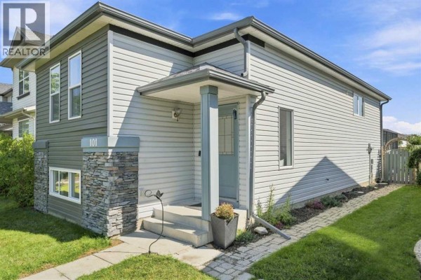 101 Jewell Street, Red Deer, AB, photo 3