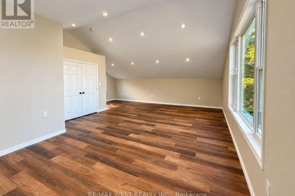 Living room - 101 Lorne Street, Grey Highlands, ON N0C1H0 Photo 3