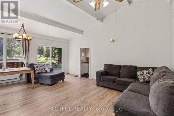 101 Maberly Station Road, Tay Valley, ON K0H2B0 Photo 4