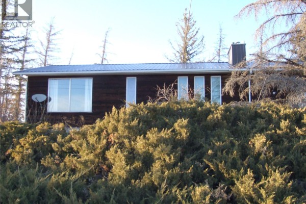 101 Railway Avenue, Lancer, SK, photo 3