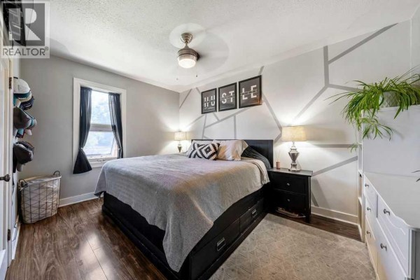 Bedroom - 101 S Railway Street, Okotoks, AB T1S1K6 Photo 5