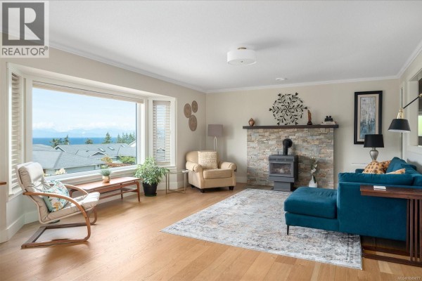 101 Sandpiper Pl, Nanaimo, BC, photo 2