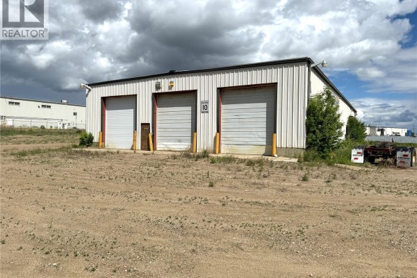 101 Shorthorn Street, North Battleford, SK S9A3M1 Photo 2
