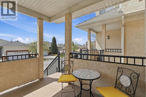Dining room - 101 Sierra Morena Landing Sw, Calgary, AB T3H4K3 Photo 3