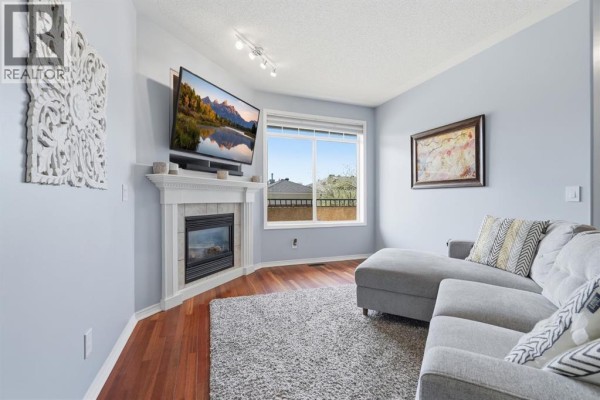 2pc Bathroom - 101 Sierra Morena Landing Sw, Calgary, AB T3H4K3 Photo 5