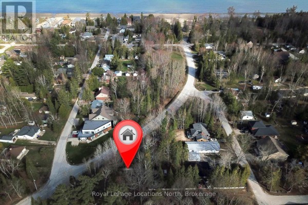 101 Sunnidale Road N, Wasaga Beach, ON L9Z2B8 Photo 2