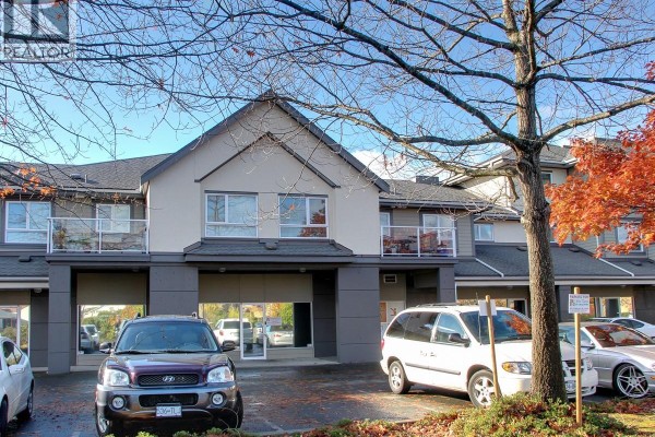 101/103 2245 James White Blvd, Sidney, BC V8L1Z5 Photo 4