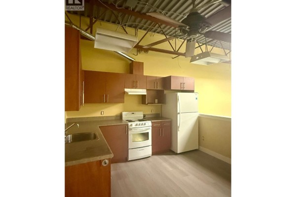 101/201 1628 Fosters Way, Delta, BC V3M6S6 Photo 5