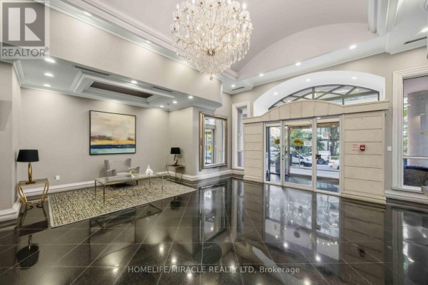1010 - 7 Lorraine Drive, Toronto, ON, photo 3