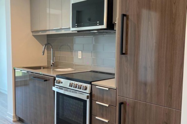 1010 - 90 Glen Everest Road, Toronto, ON M1N0C3 Photo 2