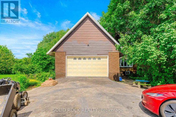 10106 Dixie Road E, Elizabethtown Kitley, ON, photo 3