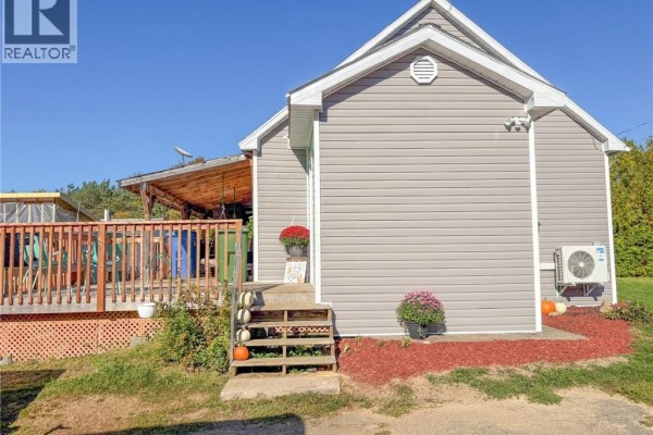 Laundry room - 10107 Route 105, Beechwood, NB E7J2A5 Photo 3