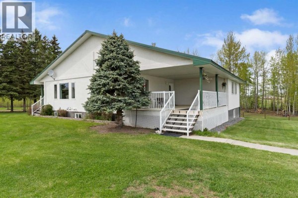 Bedroom - 101070 Township Road 594, Rural Woodlands County, AB T0E0B0 Photo 2